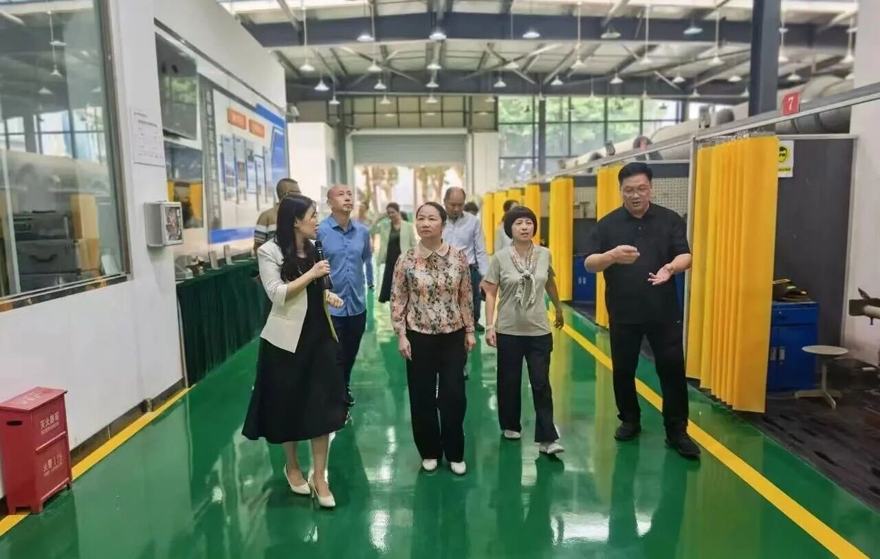 民盟贛州市委會(huì)遠(yuǎn)赴新疆、四川開(kāi)展專題調(diào)研，探索贛州網(wǎng)絡(luò)技術(shù)服務(wù)的協(xié)同發(fā)展新路徑